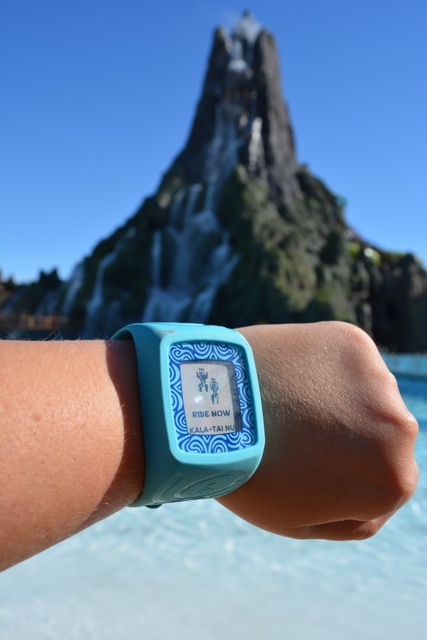 taputapu ride now bracelet - Ultimate Guide to Relaxing at Universal's Volcano Bay