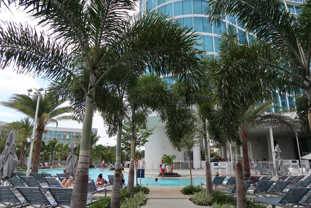 the lounge area by the pool at the Aventura Hotel - The Aventura Hotel at Universal Orlando Review