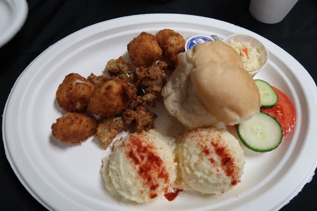 fried oyster and scallop dinner at the tyne valley oyster festival