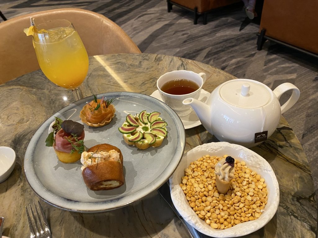 high tea at the joni restaurant in the park hyatt toronto hotel